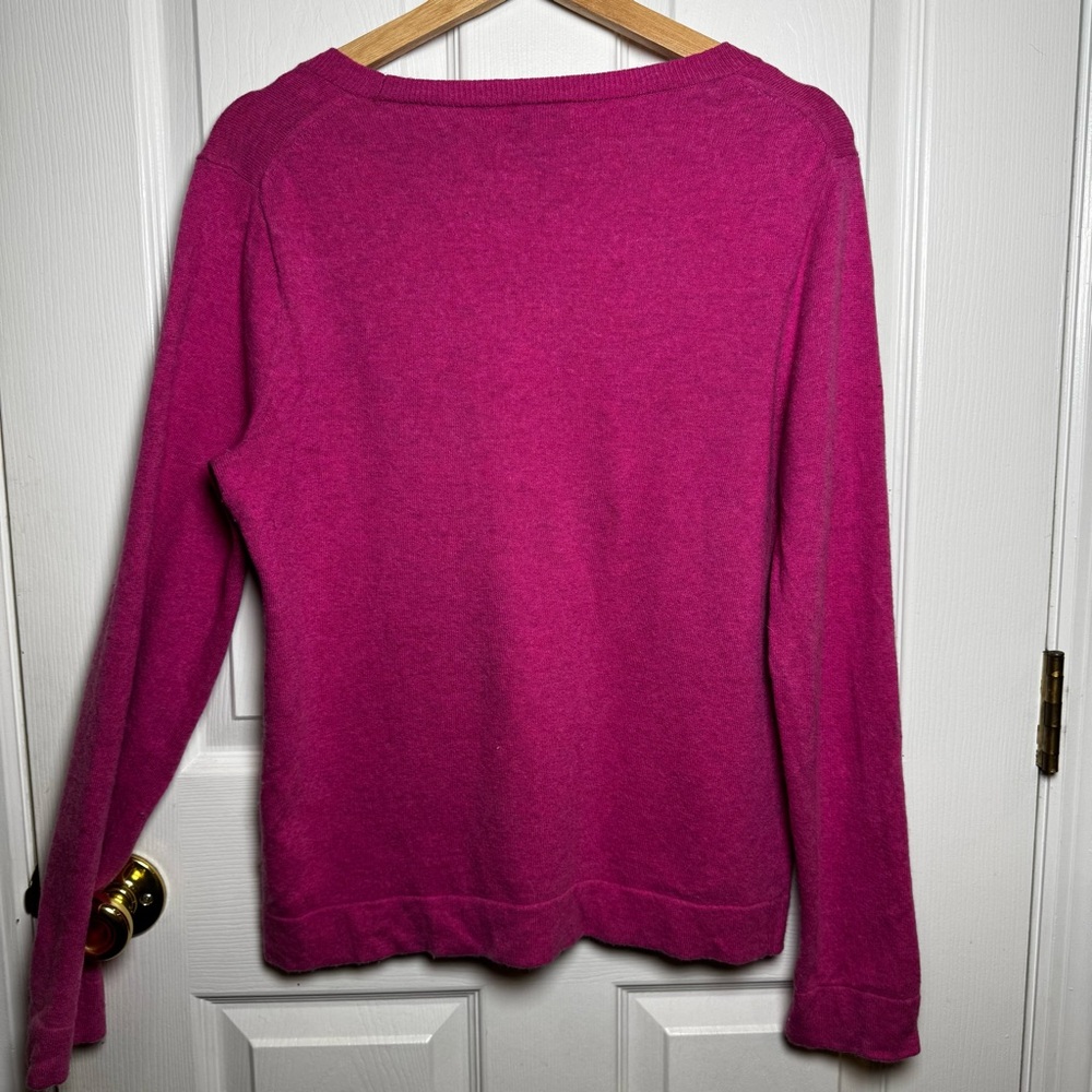 J.Crew Raspberry Pink Crewneck Sweater Size Large Classic Lightweight Knit - Picture 9 of 9